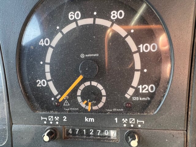 Scania 93H