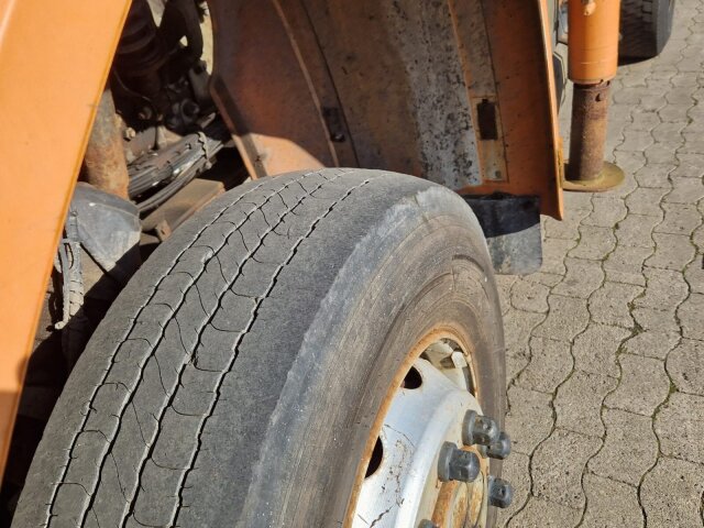 Scania 93H