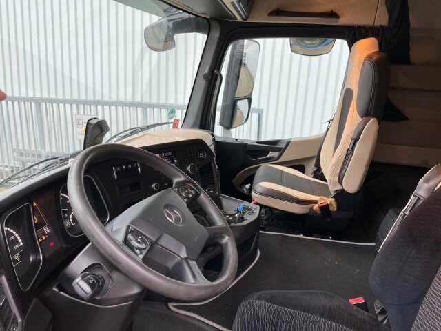 Mercedes-Benz Actros