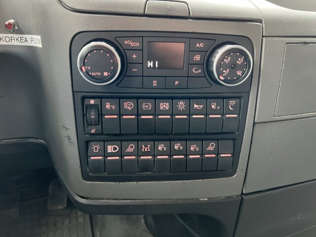 MAN TGX