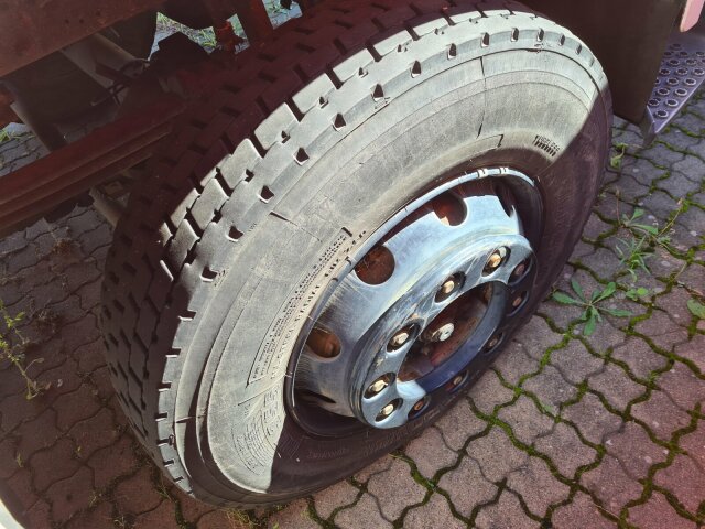 Mercedes-Benz -