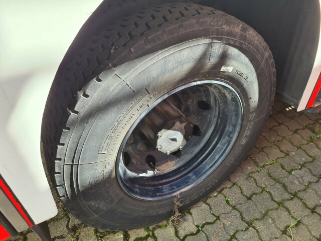 Mercedes-Benz -