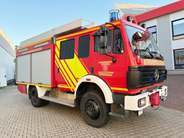 Mercedes-Benz -