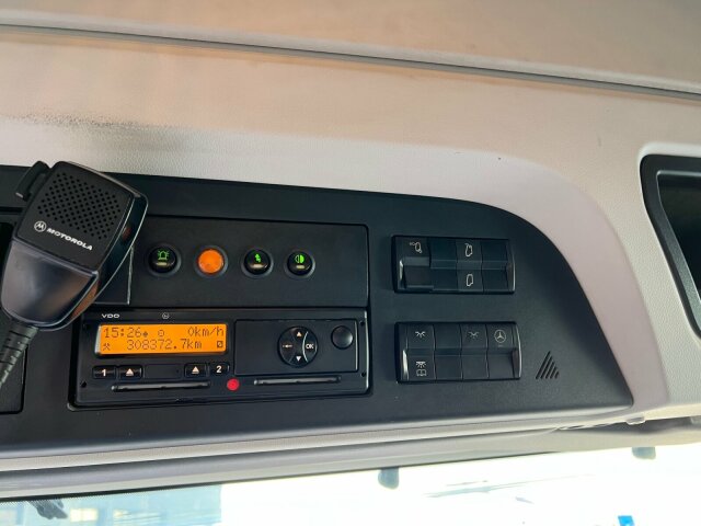 Mercedes-Benz Arocs