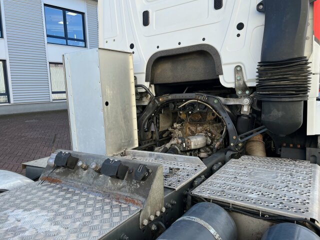 Mercedes-Benz Arocs