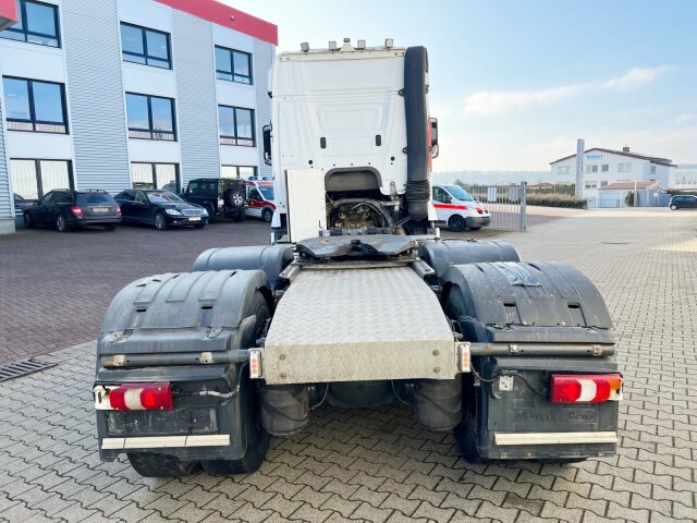 Mercedes-Benz Arocs