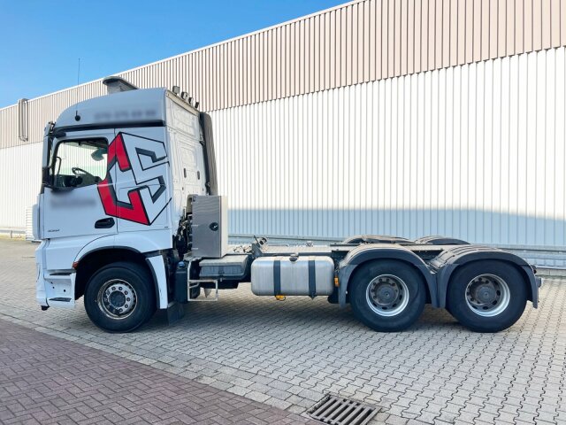 Mercedes-Benz Arocs