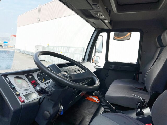 MAN L2000