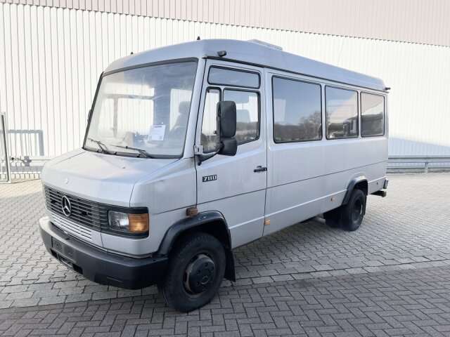 Mercedes-Benz -