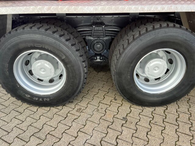 Iveco Trakker