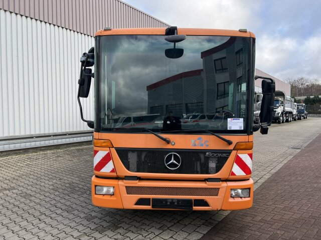Mercedes-Benz -