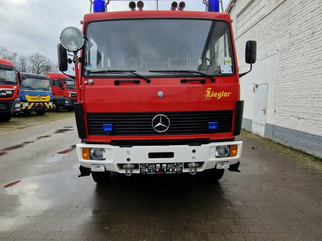 Mercedes-Benz -