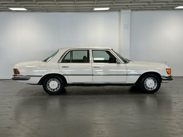 Mercedes-Benz 280