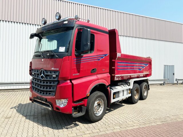 Mercedes-Benz Arocs