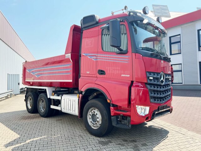 Mercedes-Benz Arocs