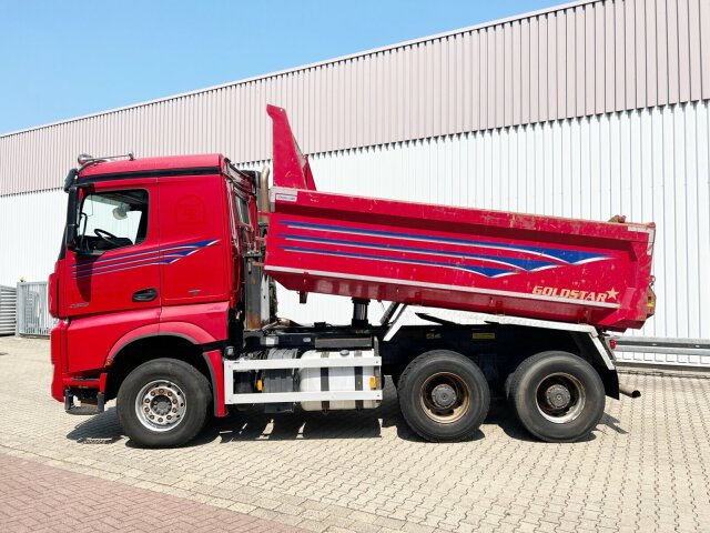 Mercedes-Benz Arocs