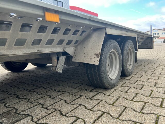 Stema Andere