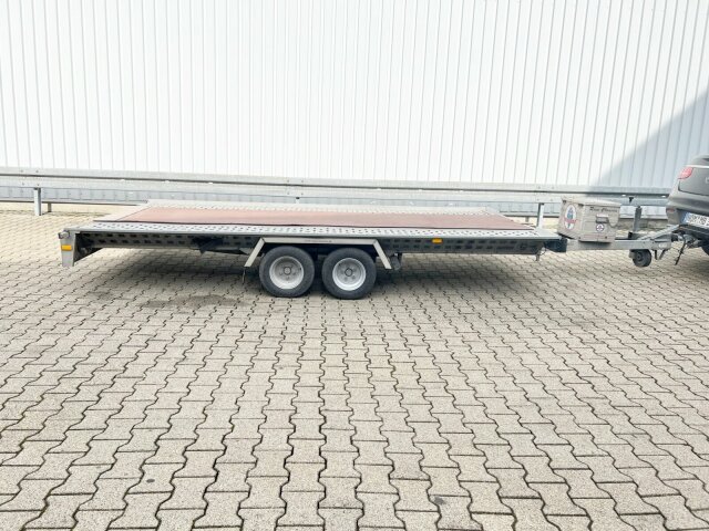 Stema Andere