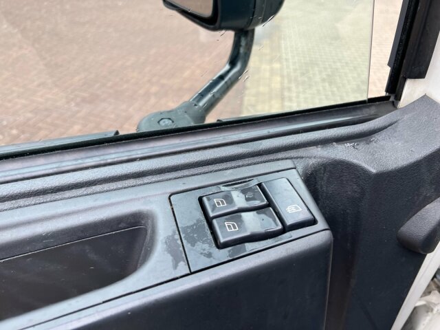 Volvo -