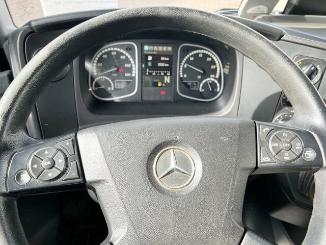 Mercedes-Benz Atego