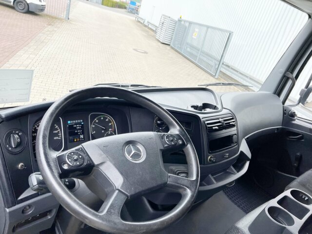 Mercedes-Benz Atego