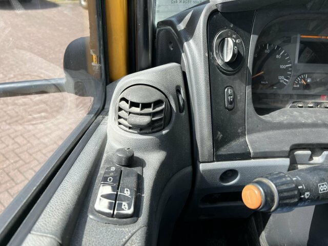 Mercedes-Benz Axor