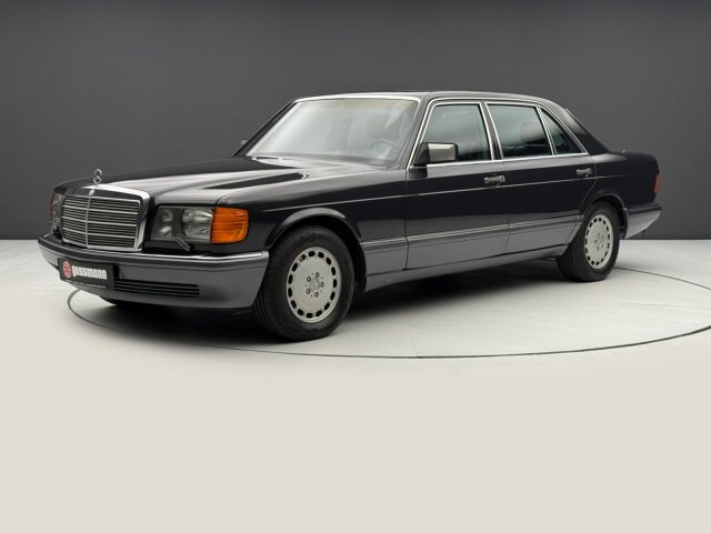 Mercedes-Benz560 SEL Limousine, Beifahrerairbag - W126 mehrfach verfügbar!