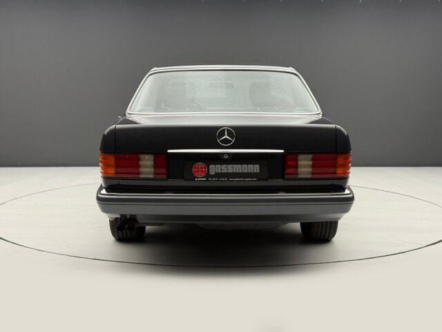 Mercedes-Benz 560