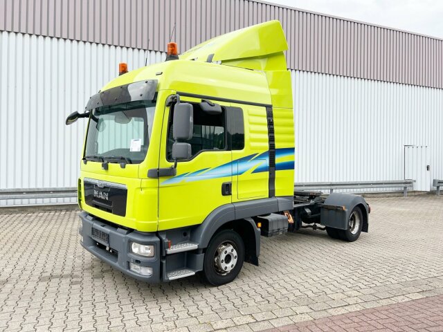 MANTGL 8.220 4X2 BL