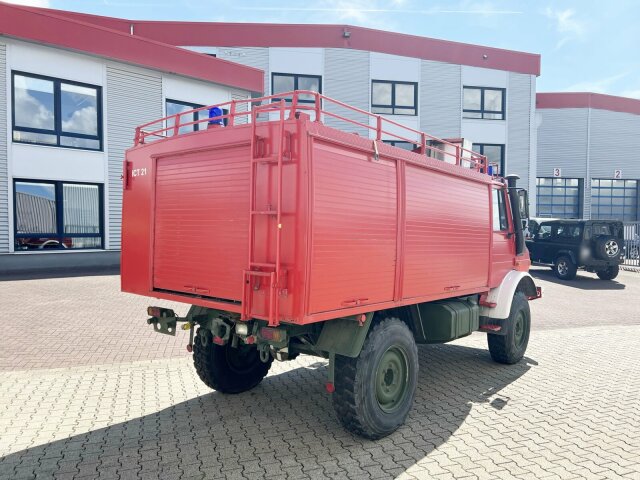 Unimog U