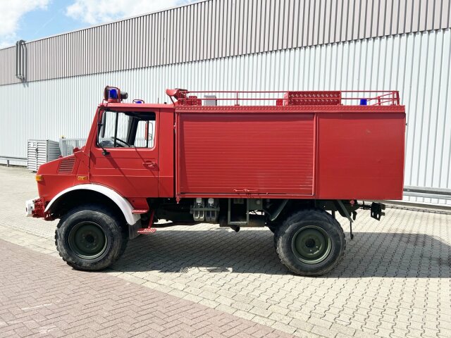 Unimog U
