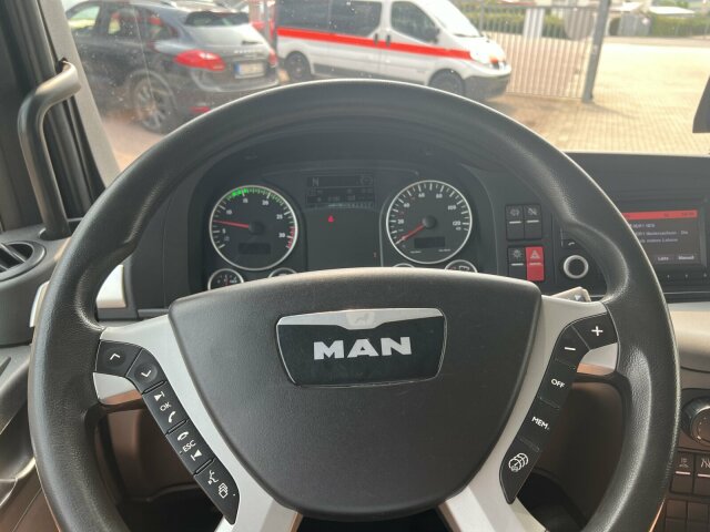 MAN TGL