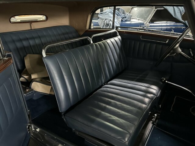Mercedes-Benz 290