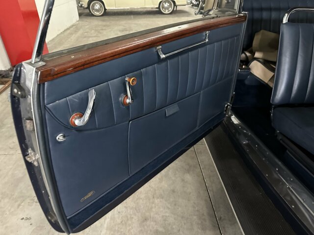 Mercedes-Benz 290