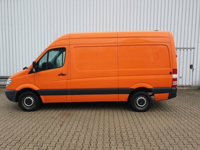 Mercedes-Benz -