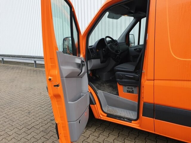 Mercedes-Benz -
