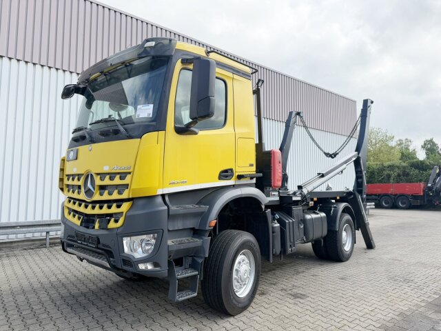 Mercedes-BenzArocs 2045 AK 4x4, GROUNDER, Funk