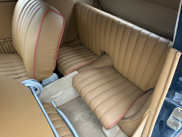 BMW 327