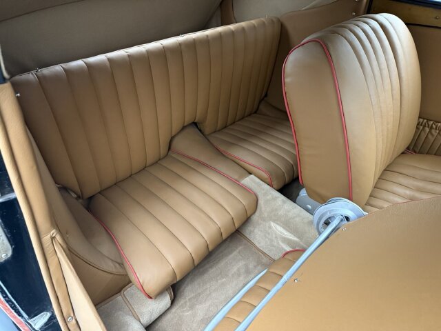 BMW 327