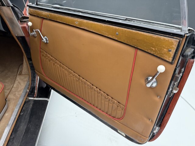BMW 327