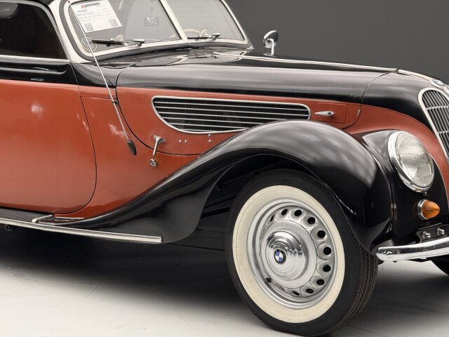 BMW 327
