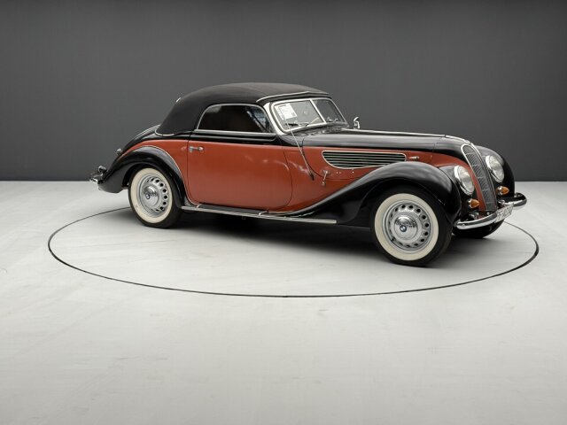 BMW 327