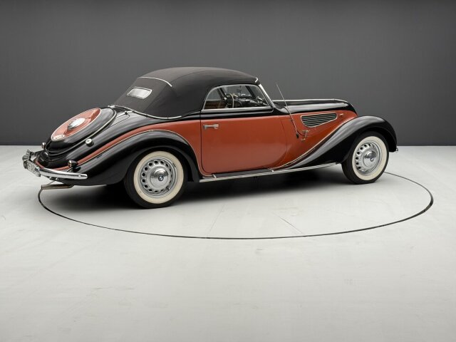 BMW 327