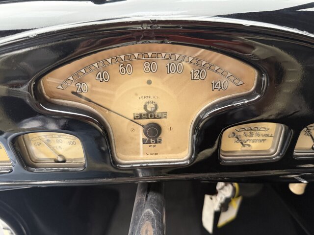 BMW 327