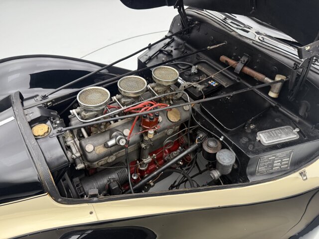 BMW 327