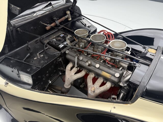 BMW 327