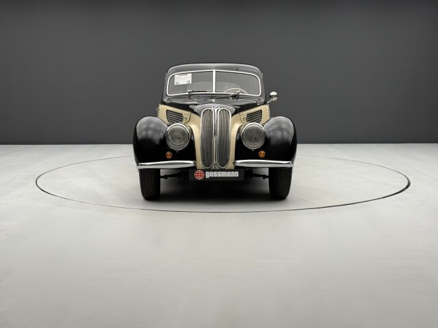 BMW 327