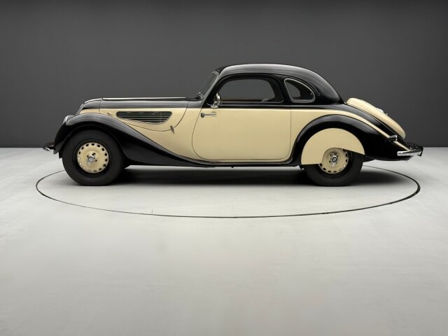 BMW 327