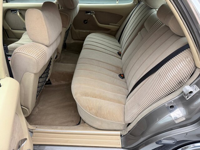 Mercedes-Benz 450
