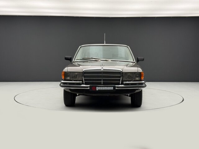 Mercedes-Benz 450
